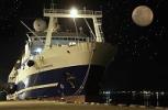 Услуги: Оформлени морских документов.