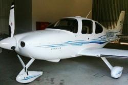 Легкомоторный самолет Cirrus