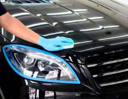 Нанесение защитного покрытия Ceramic Pro на автомобиль в СПб