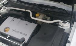 Распорка передних стоек Opel Vectra C с 2004 г.