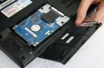 Установка / снятие HDD, SSD устройств.