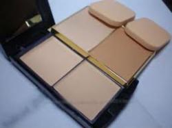 Lancome - MAQUICAKE UV "K"