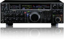 Yaesu FT-2000