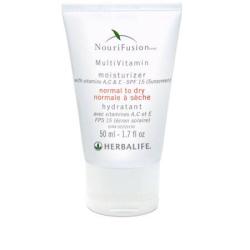 Мультивитаминный увлажнитель NouriFusion™ для нормальной и сухой кожи...