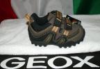 Кроссовки детские кожаные фирмы GEOX оригинал из Италии﻿﻿