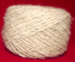 Пряжа «Белый Пушистик микс» ручного прядения для ручного вязания...