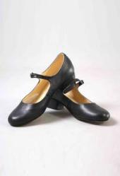 Русские женские туфли черные