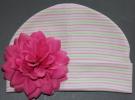 Трикотажная шапочка для девочки, розовая полоска с большим цветком