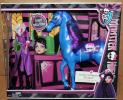 Headless Headmistress Bloodgood Doll and Nightmare Horse - Директрисса...
