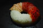 Суши Пончик с тунцом и креветками